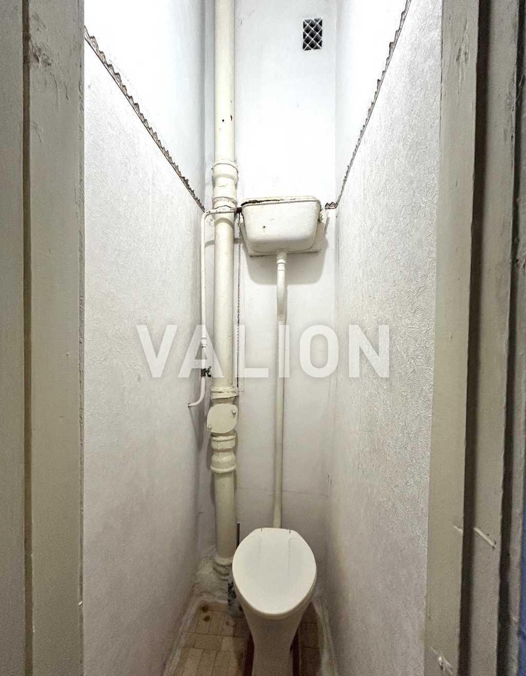 Продажа 2-комнатной квартиры 53.2 м², Большая Житомирская ул., 4В