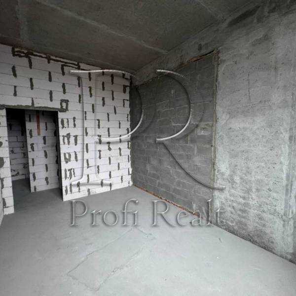 Продажа 2-комнатной квартиры 91 м², Причальная ул., 8