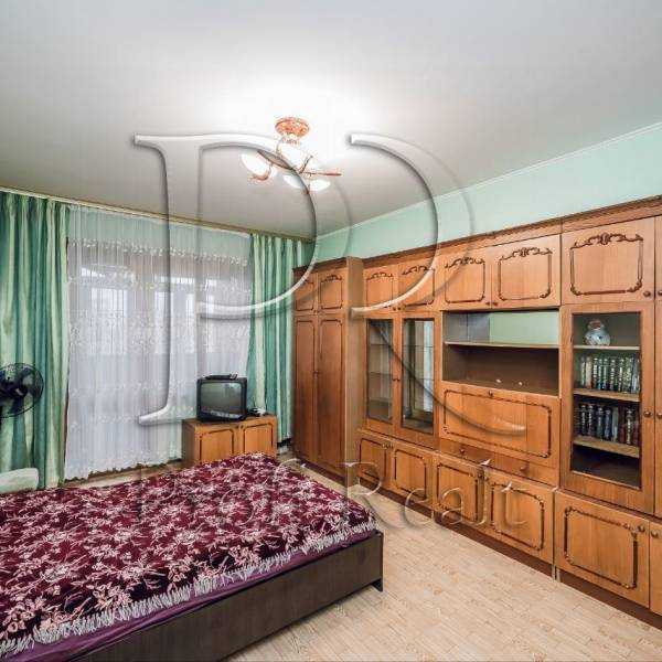 Продажа 1-комнатной квартиры 43 м², Николая Лаврухина ул., 11