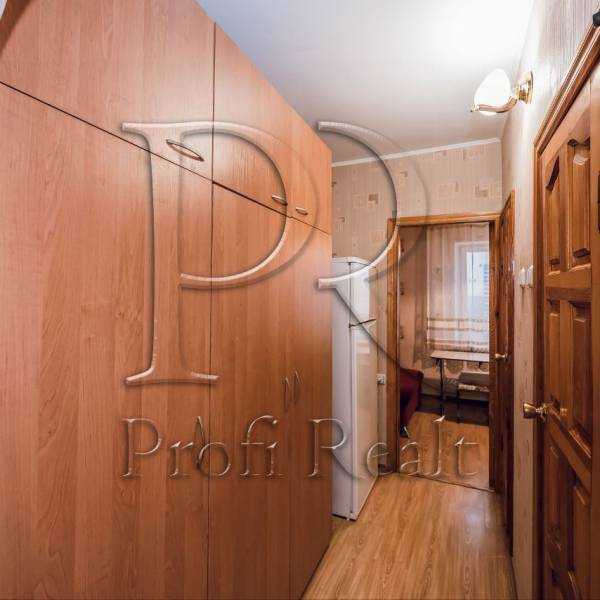 Продажа 1-комнатной квартиры 43 м², Николая Лаврухина ул., 11