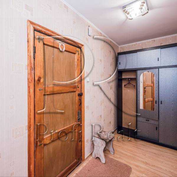 Продажа 1-комнатной квартиры 43 м², Николая Лаврухина ул., 11