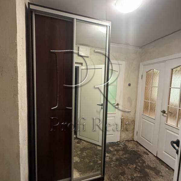 Продажа 3-комнатной квартиры 70 м², Перова бул., 56