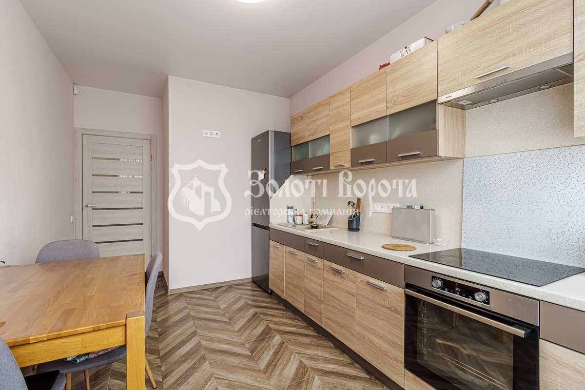 Продажа 2-комнатной квартиры 61.4 м², Отрадный просп., 2