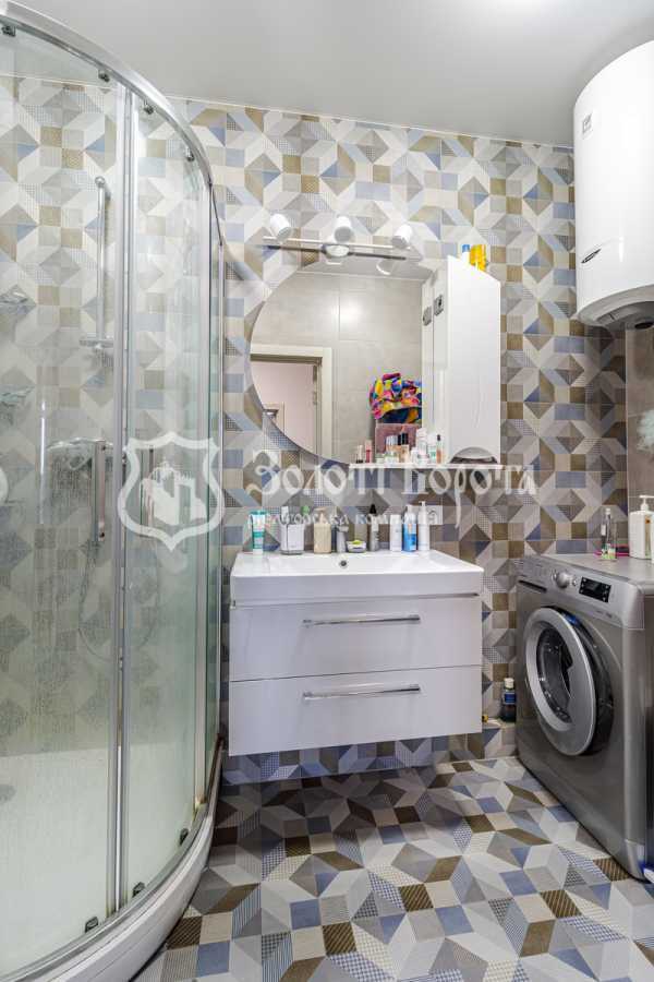 Продажа 2-комнатной квартиры 61.4 м², Отрадный просп., 2