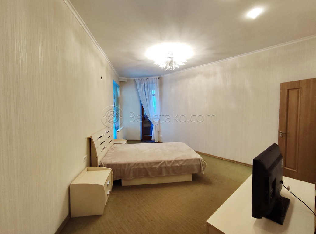 Аренда 3-комнатной квартиры 108 м², Тенистая ул., 9/12