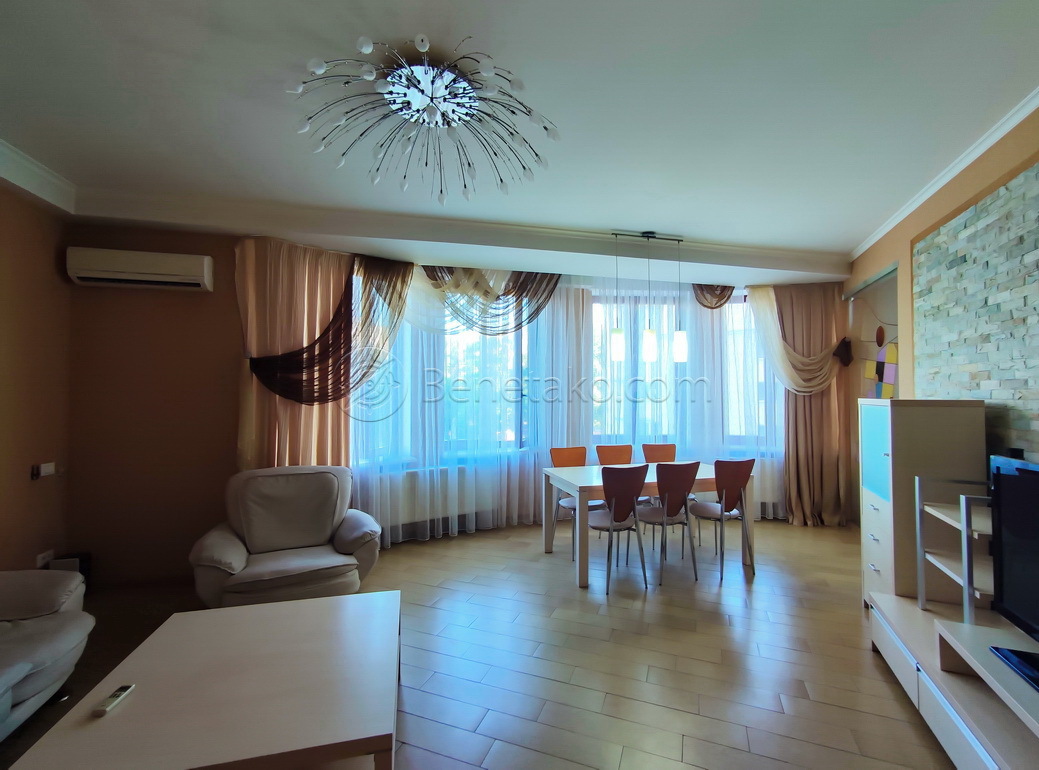 Аренда 3-комнатной квартиры 108 м², Тенистая ул., 9/12