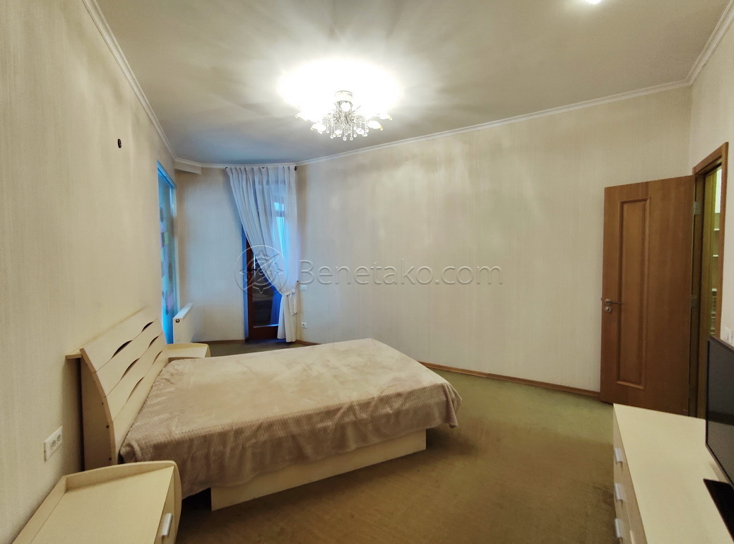 Аренда 3-комнатной квартиры 108 м², Тенистая ул., 9/12