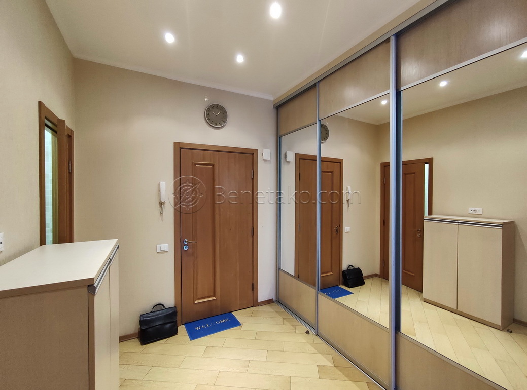 Аренда 3-комнатной квартиры 108 м², Тенистая ул., 9/12