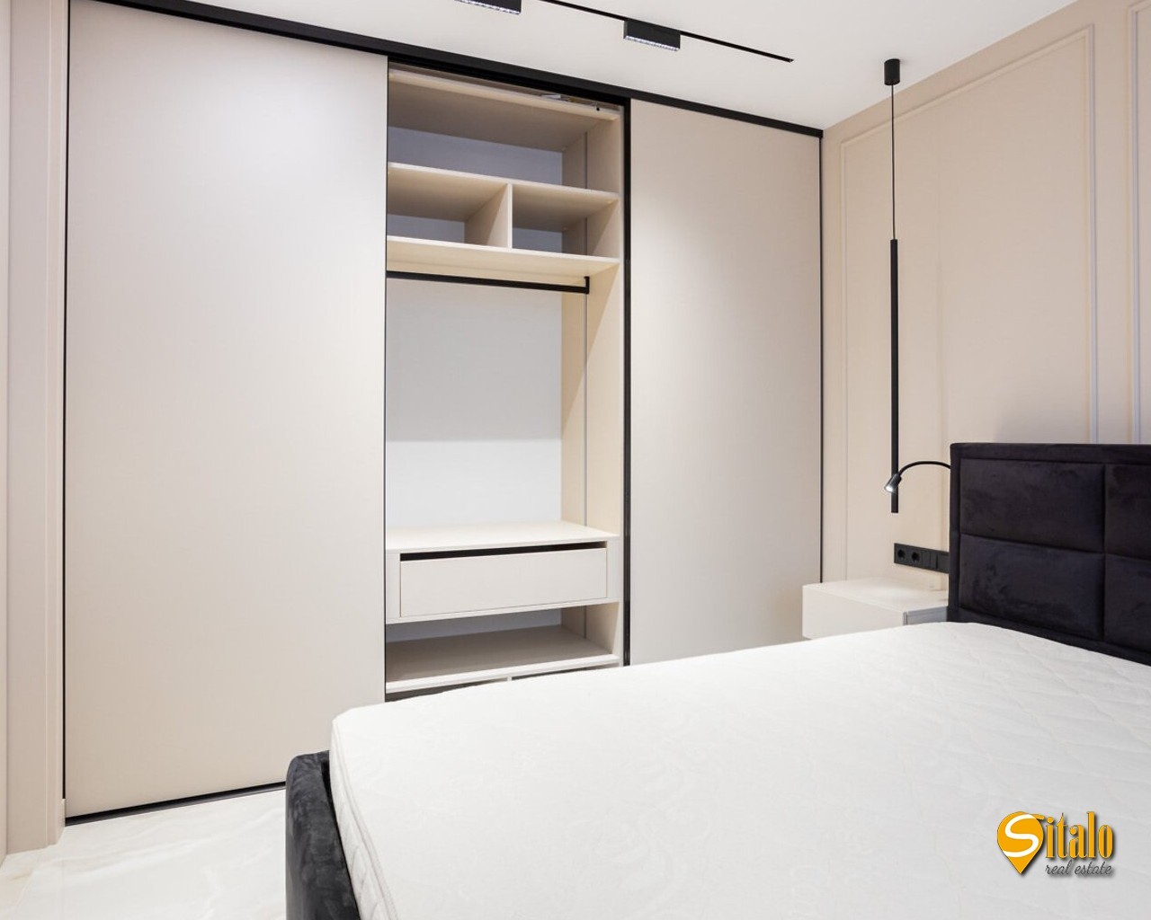 Продажа 1-комнатной квартиры 43.86 м², Днепровская наб., 20Б