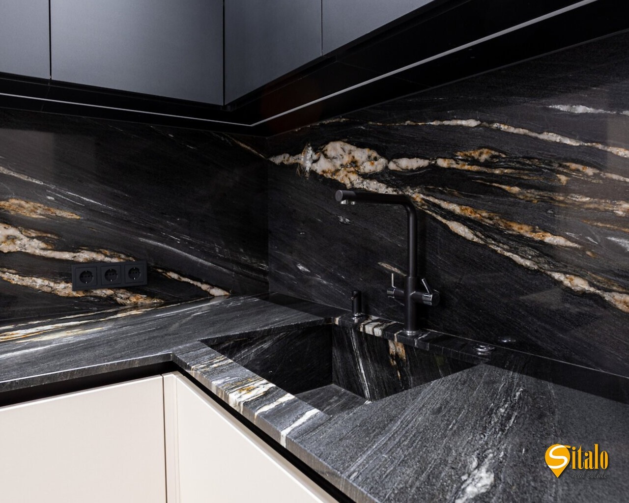 Продажа 1-комнатной квартиры 43.86 м², Днепровская наб., 20Б