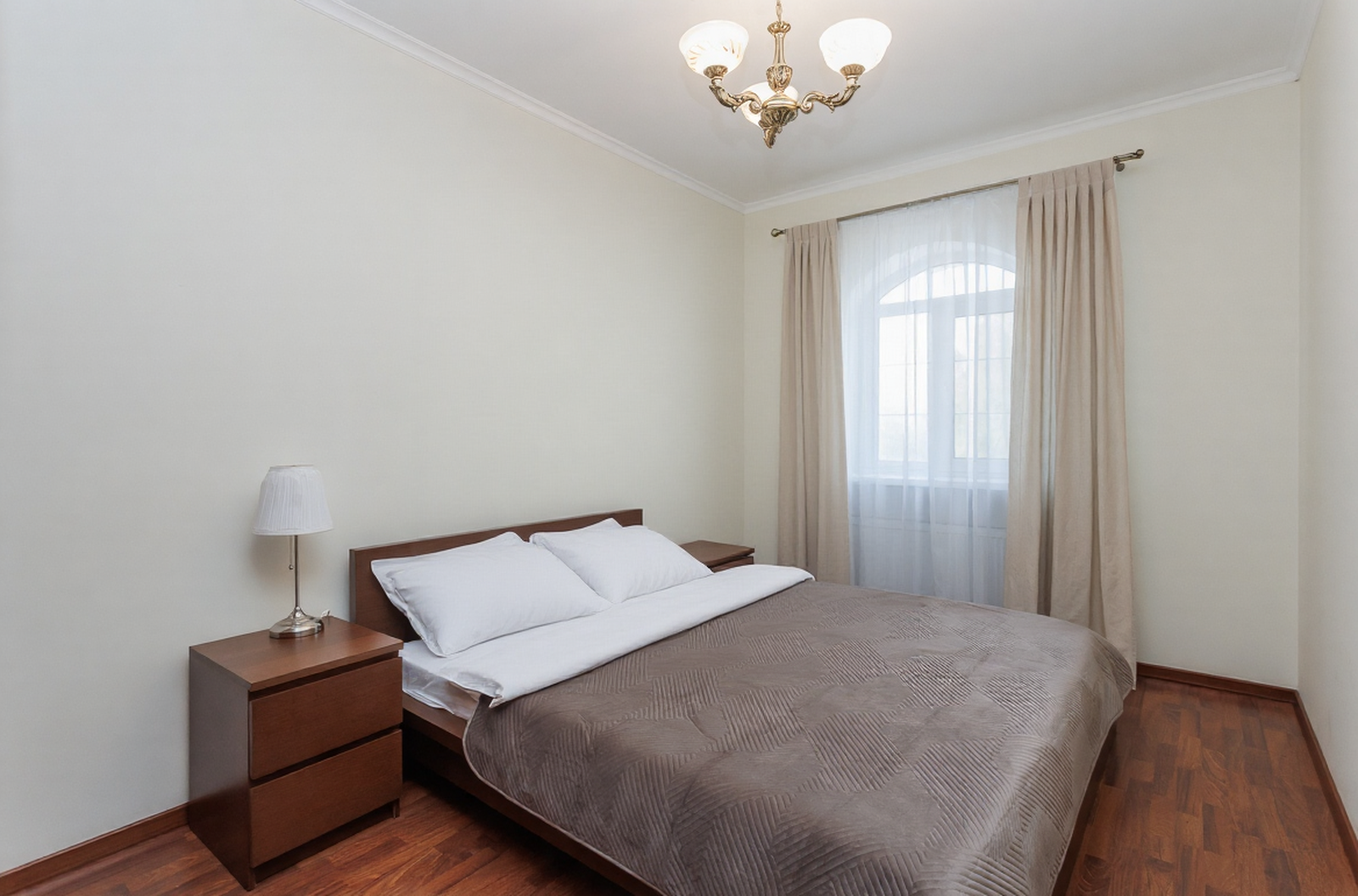 Будинок подобово 120 м²