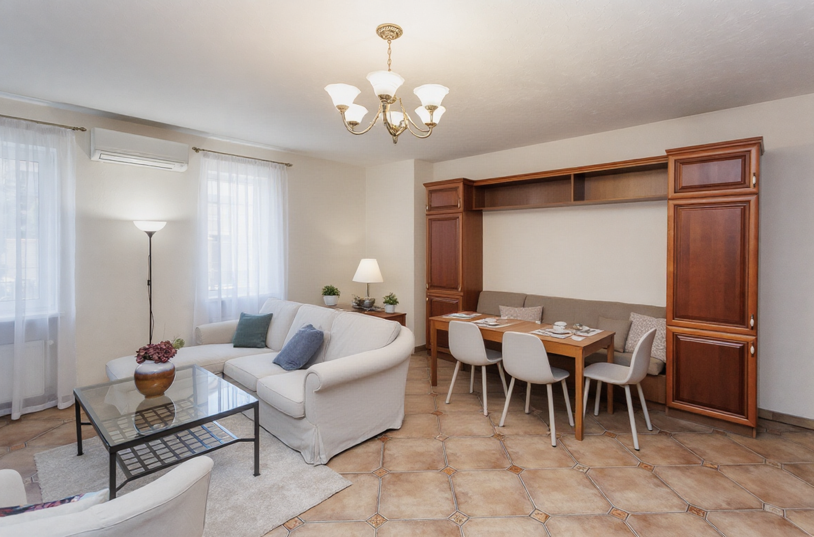 Будинок подобово 120 м²