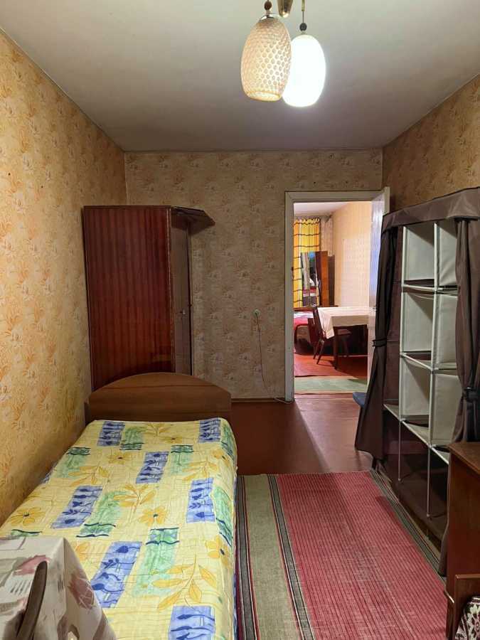 Продаж 3-кімнатної квартири 62 м², Бакинська вул., 37