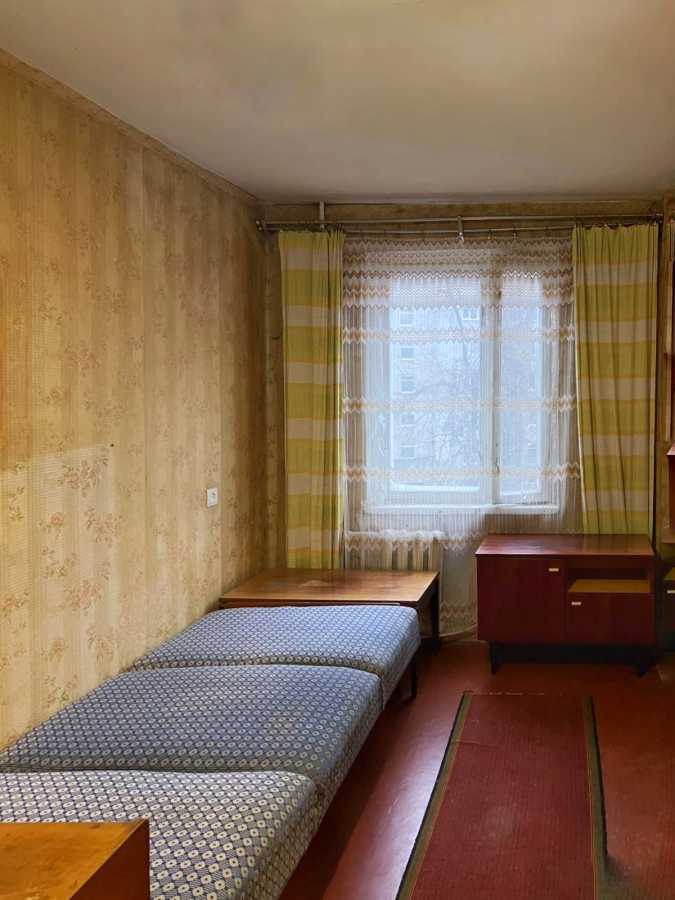 Продаж 3-кімнатної квартири 62 м², Бакинська вул., 37