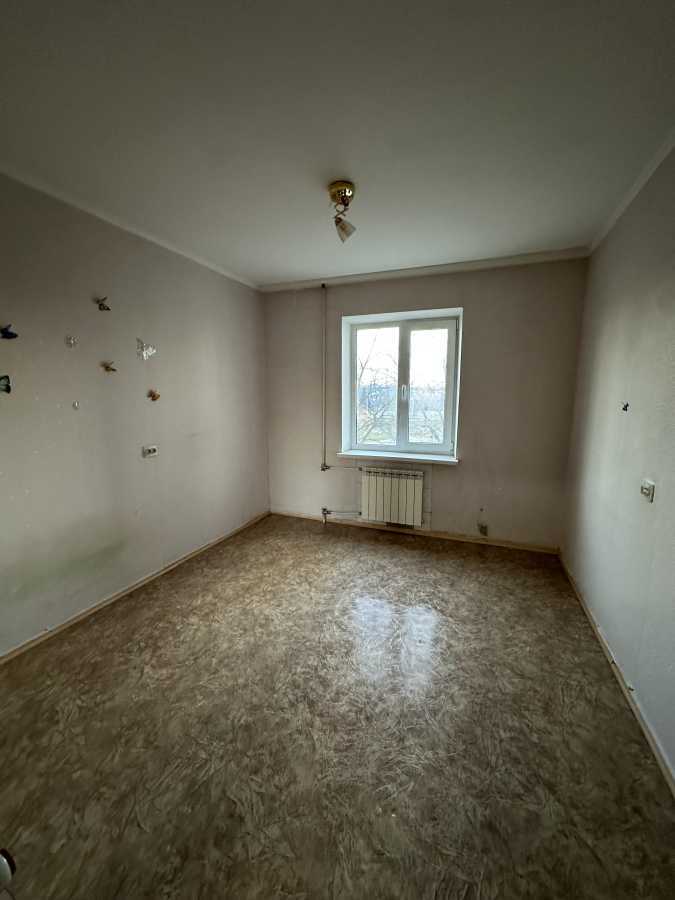 Продажа 3-комнатной квартиры 75 м², Генерала Пухова ул., 148