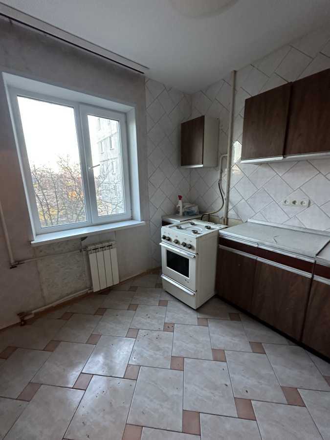 Продажа 3-комнатной квартиры 75 м², Генерала Пухова ул., 148