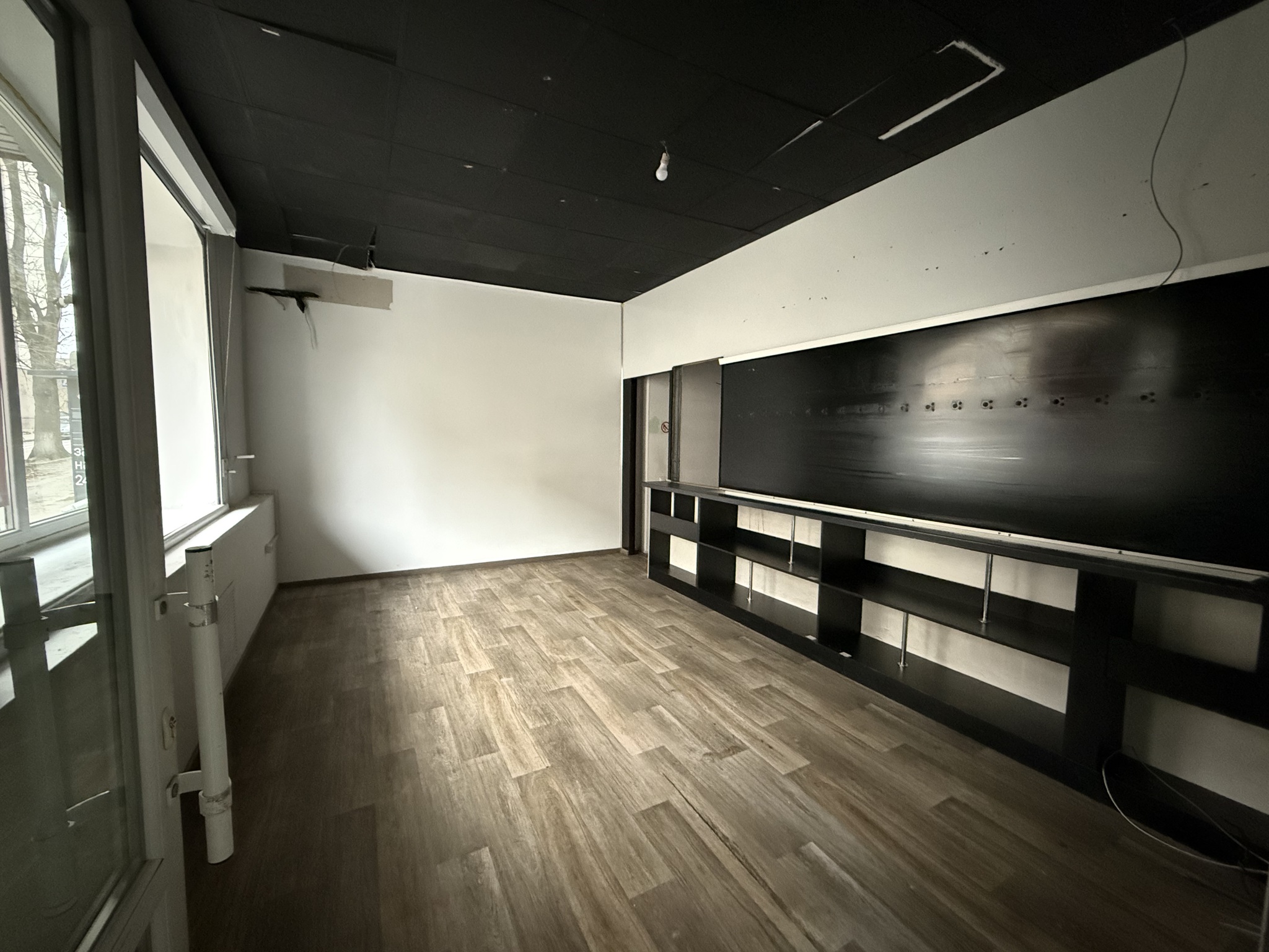 Аренда торгового помещения 68 м², Володи Дубинина ул., 12/12