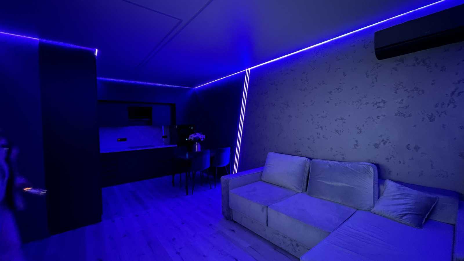 Продаж 2-кімнатної квартири 76 м², Ясна вул., 45