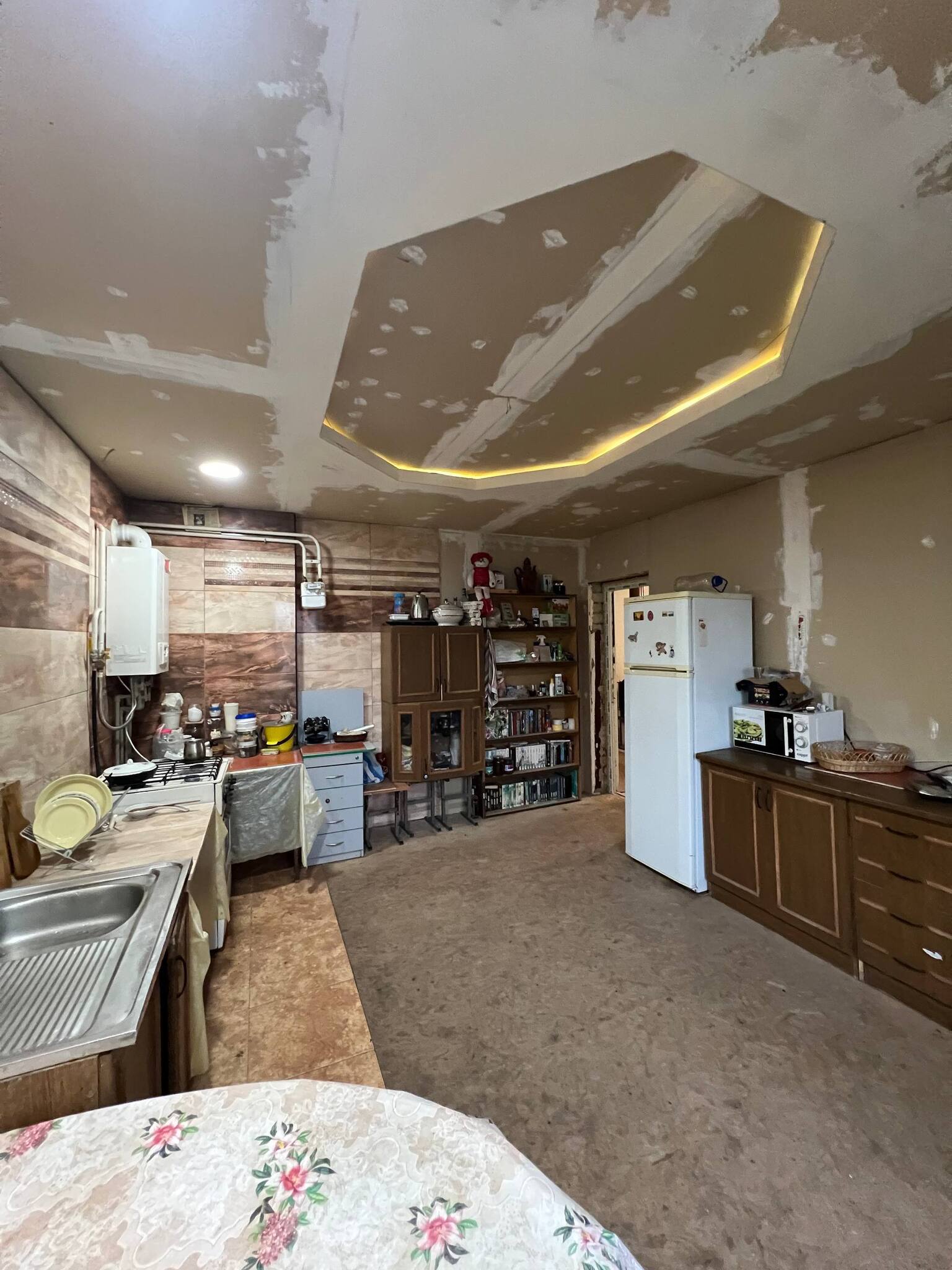 Продаж будинку 102 м², центральна