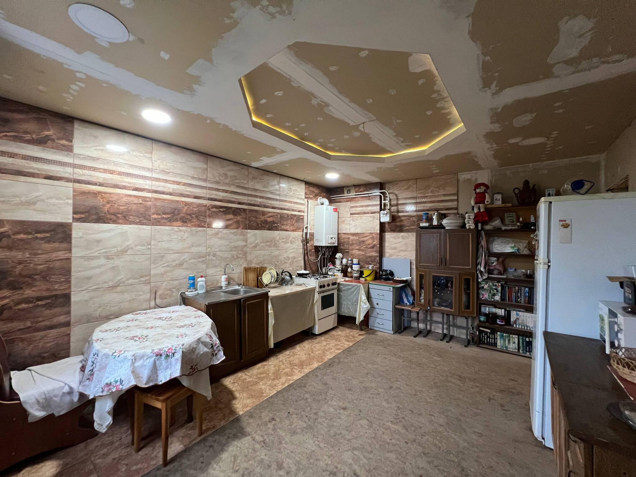 Продаж будинку 102 м², центральна