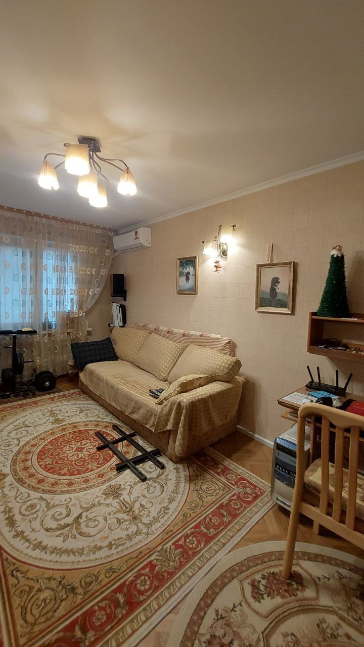 Продаж 3-кімнатної квартири 66 м², Ільфа і Петрова вул., 21