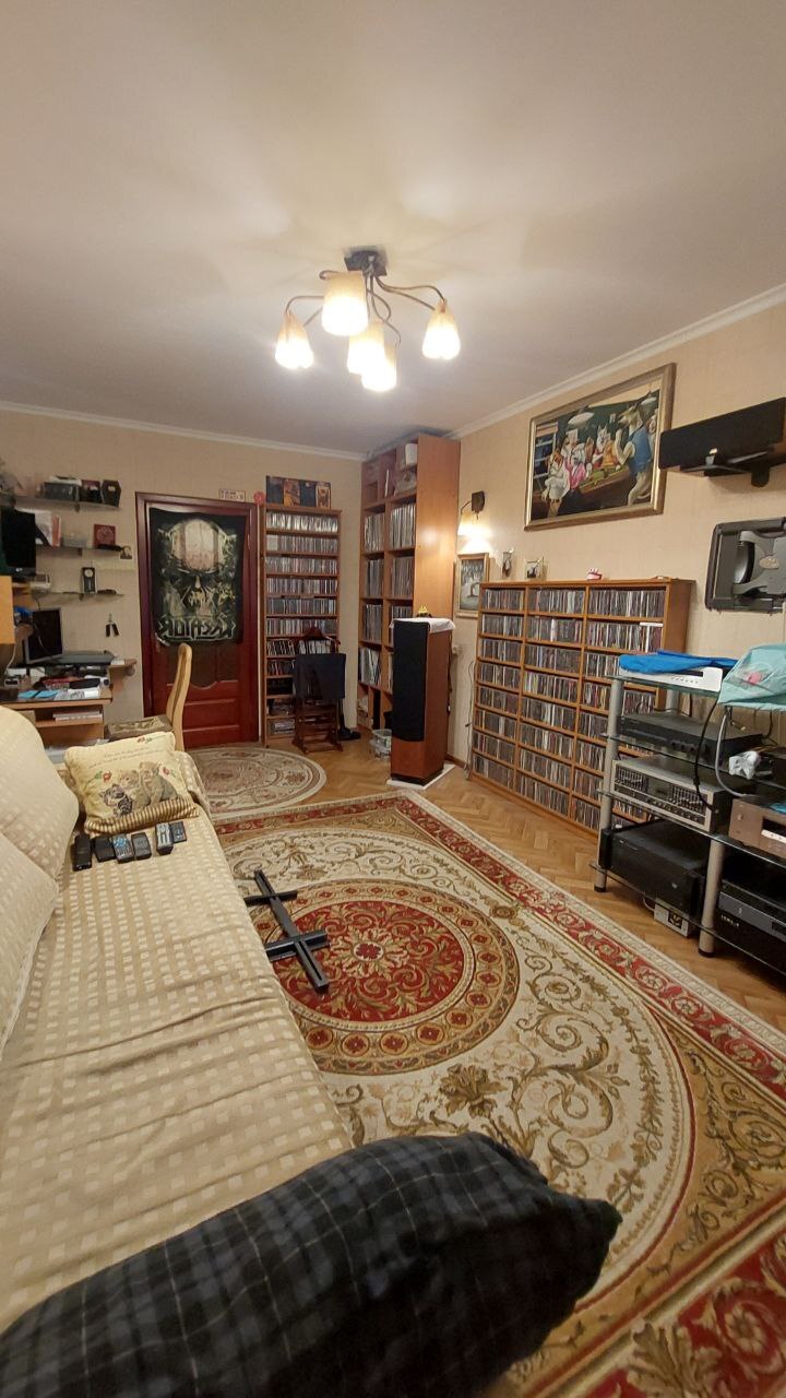 Продаж 3-кімнатної квартири 66 м², Ільфа і Петрова вул., 21