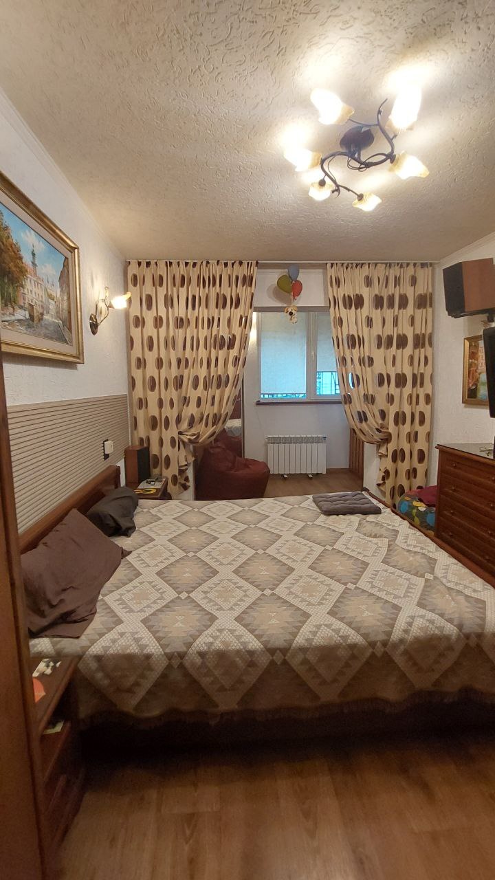 Продаж 3-кімнатної квартири 66 м², Ільфа і Петрова вул., 21