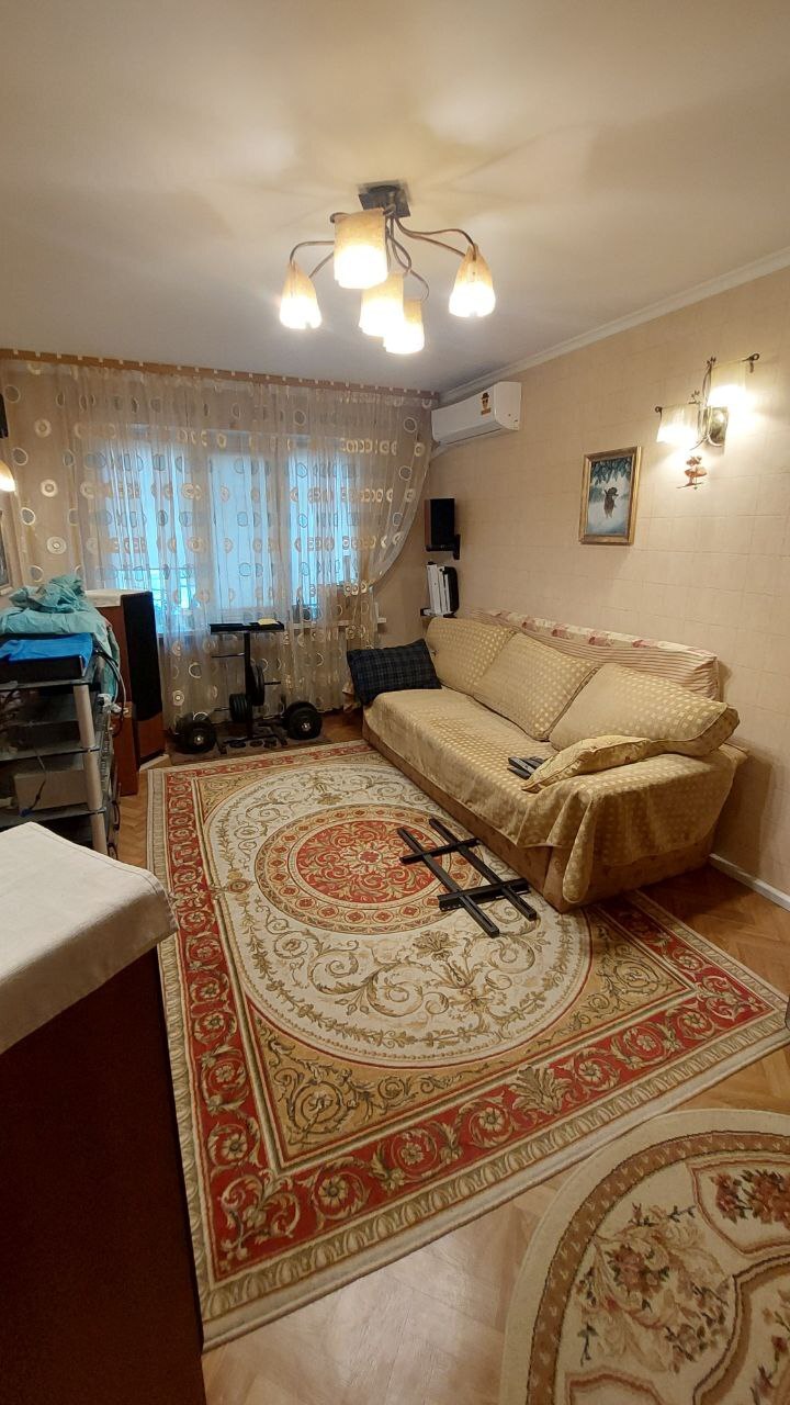 Продаж 3-кімнатної квартири 66 м², Ільфа і Петрова вул., 21