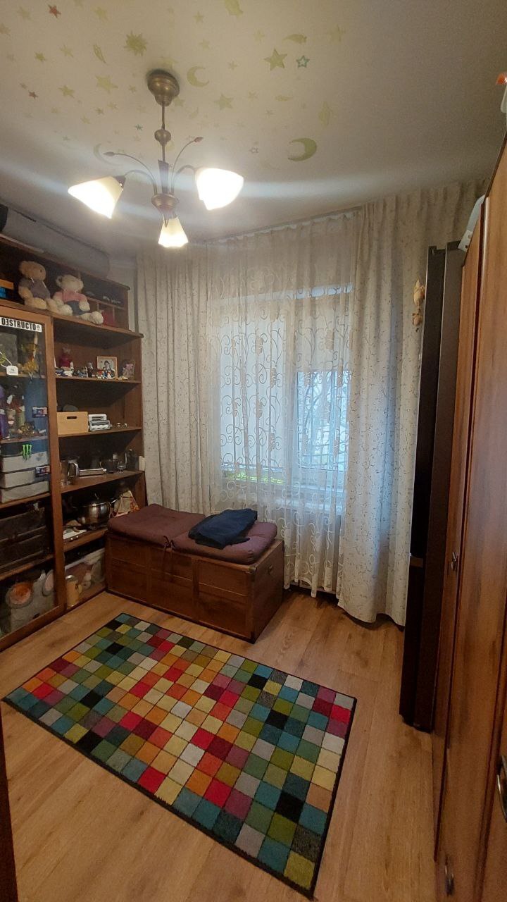 Продаж 3-кімнатної квартири 66 м², Ільфа і Петрова вул., 21