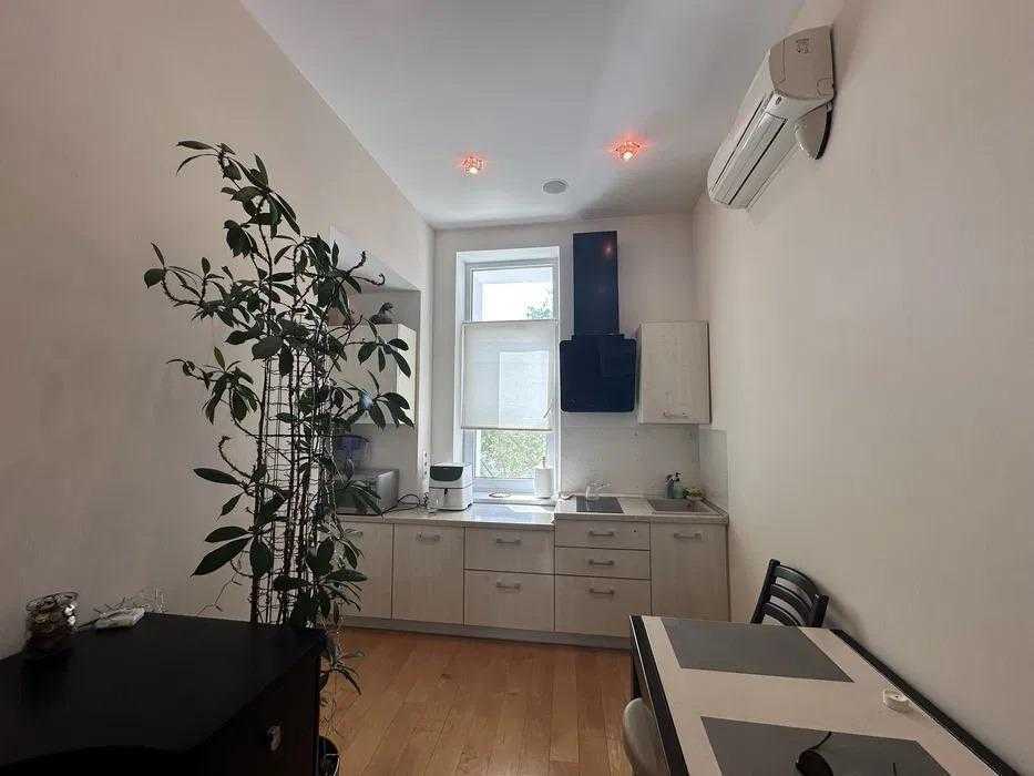 Аренда 2-комнатной квартиры 80 м², Шота Руставели ул., 36