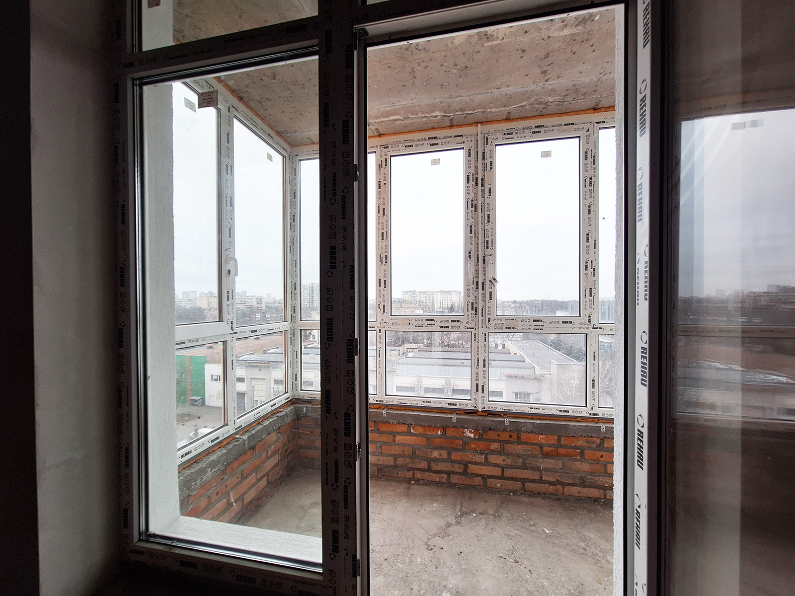 Продажа 1-комнатной квартиры 35 м², Победы просп., 67А