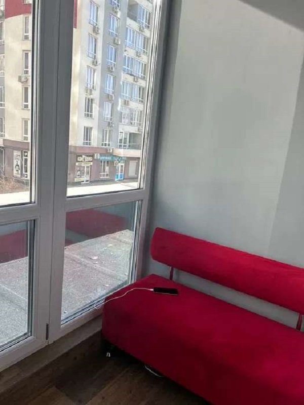 Продаж студії 42 м², Каховська вул., 62