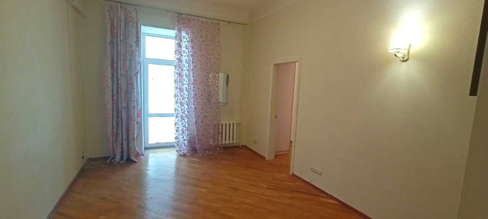 Продажа 2-комнатной квартиры 51.5 м², Тургенєвська, 35а
