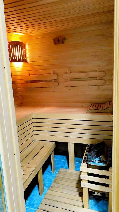 Продажа 4-комнатной квартиры 111 м², Академика Сахарова ул., 58