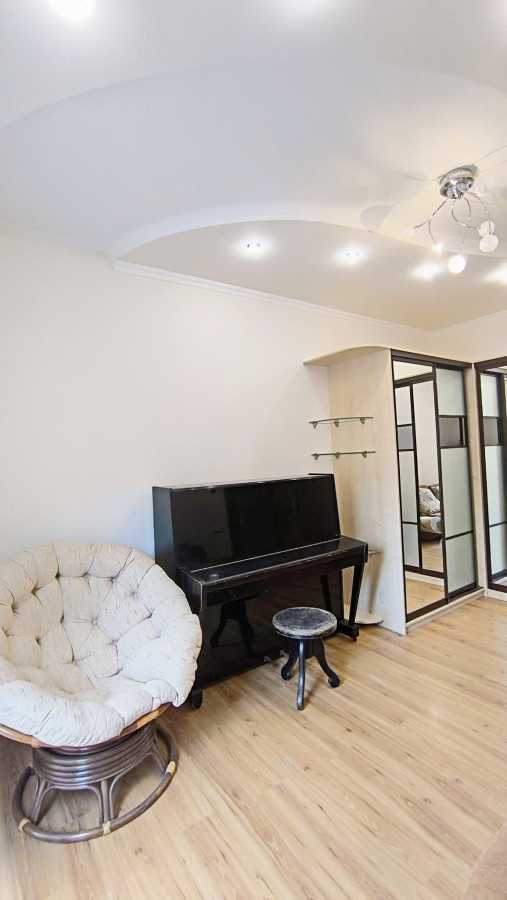 Продажа 4-комнатной квартиры 111 м², Академика Сахарова ул., 58