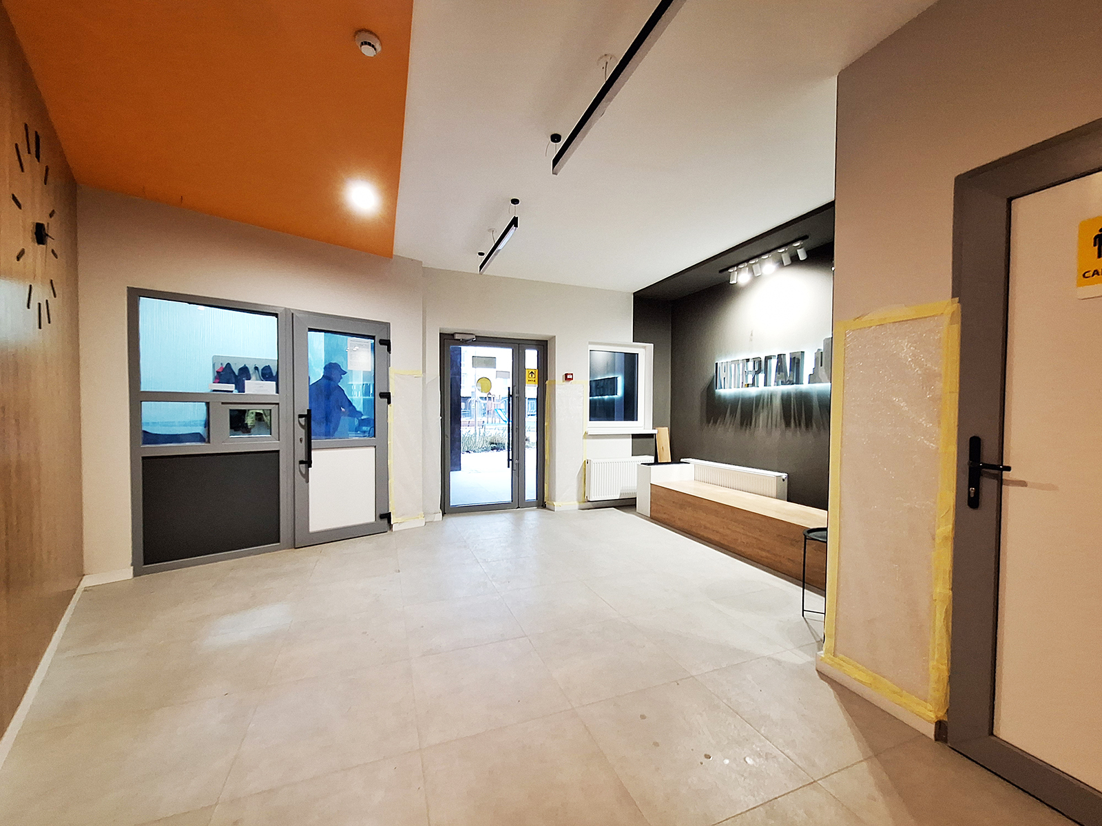 Продажа 1-комнатной квартиры 37 м², Победы просп., 67Б