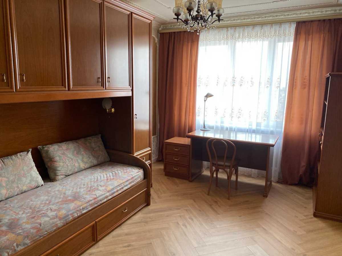 Аренда 3-комнатной квартиры 100 м², Леси Украинки бул., 21Б