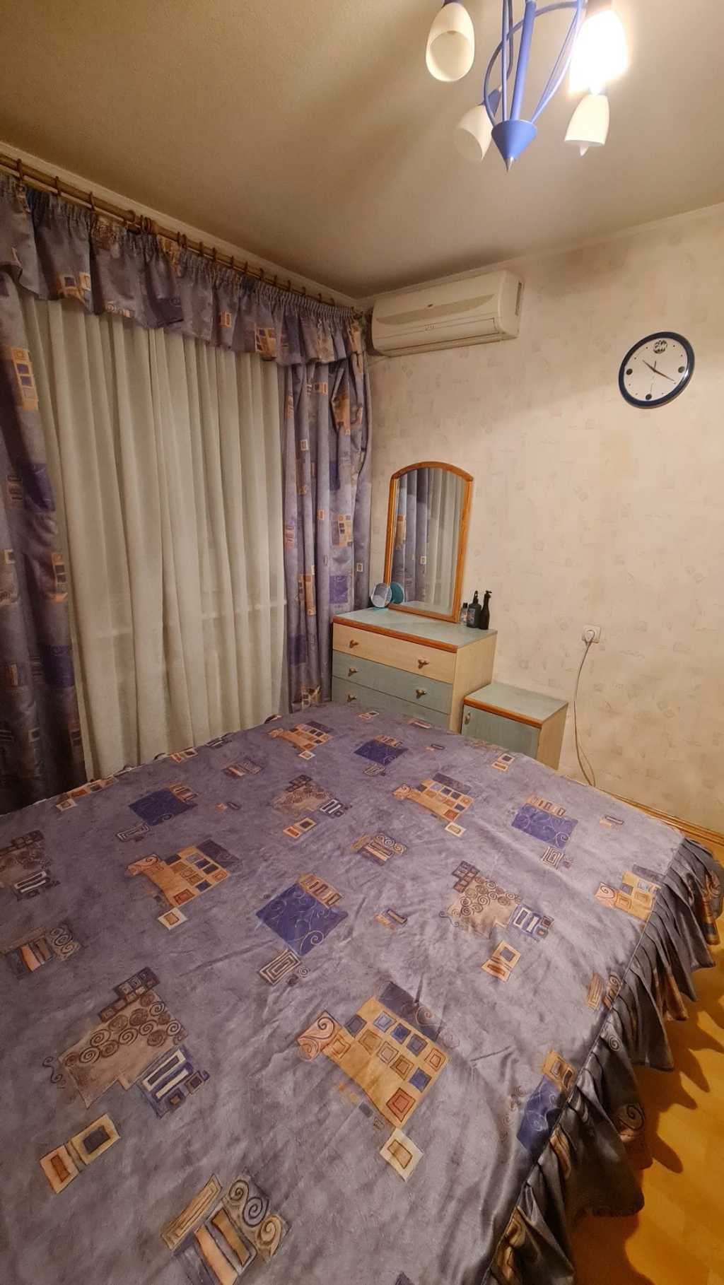 Аренда 3-комнатной квартиры 96 м², Святошинская пл., 1/1