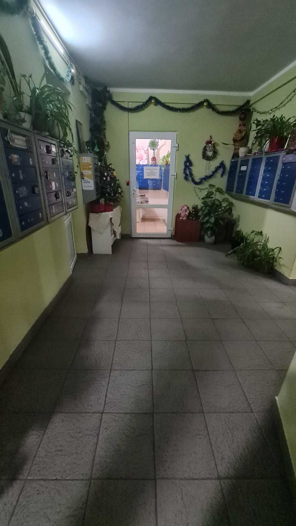 Аренда 3-комнатной квартиры 96 м², Святошинская пл., 1/1