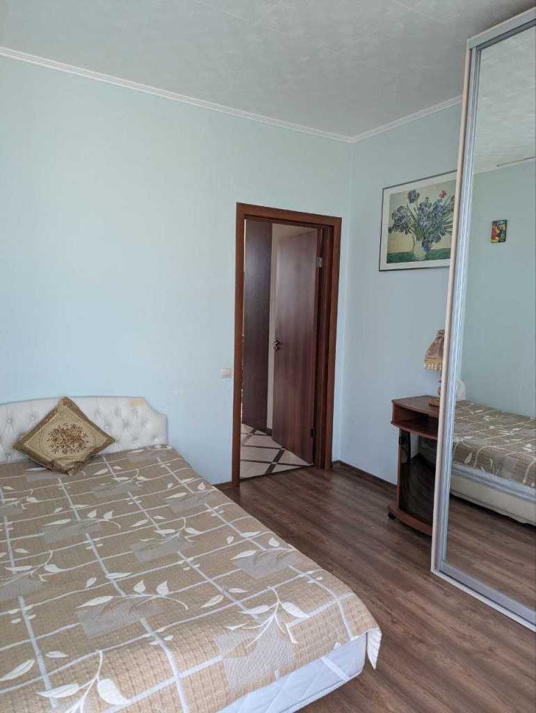 Продажа 5-комнатной квартиры 102 м², Мира ул., 9