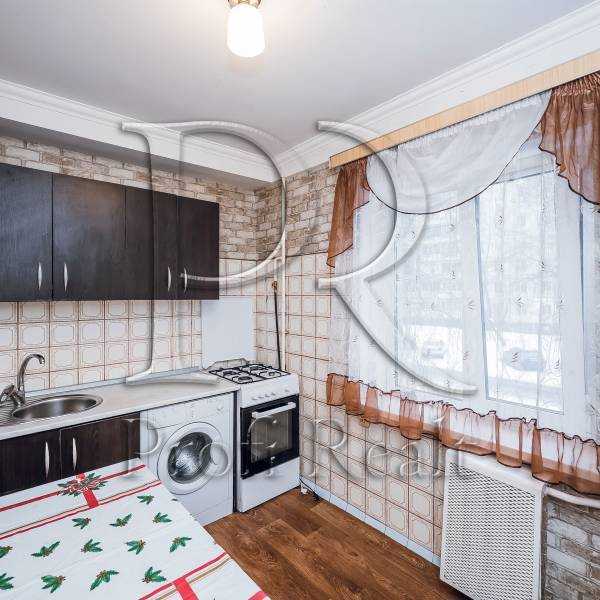 Продажа 2-комнатной квартиры 47 м², Валентина Серова ул., 36