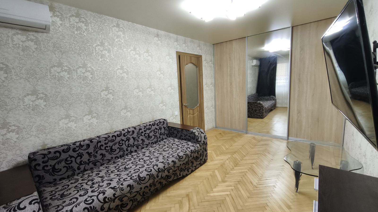 Продажа 1-комнатной квартиры 30 м², Алексея Деревянко ул.