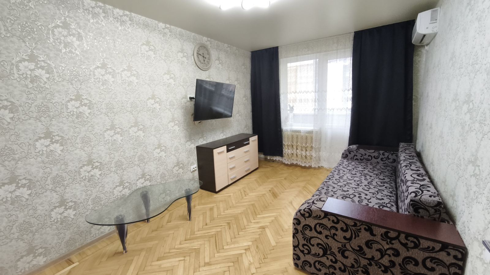 Продажа 1-комнатной квартиры 30 м², Алексея Деревянко ул.