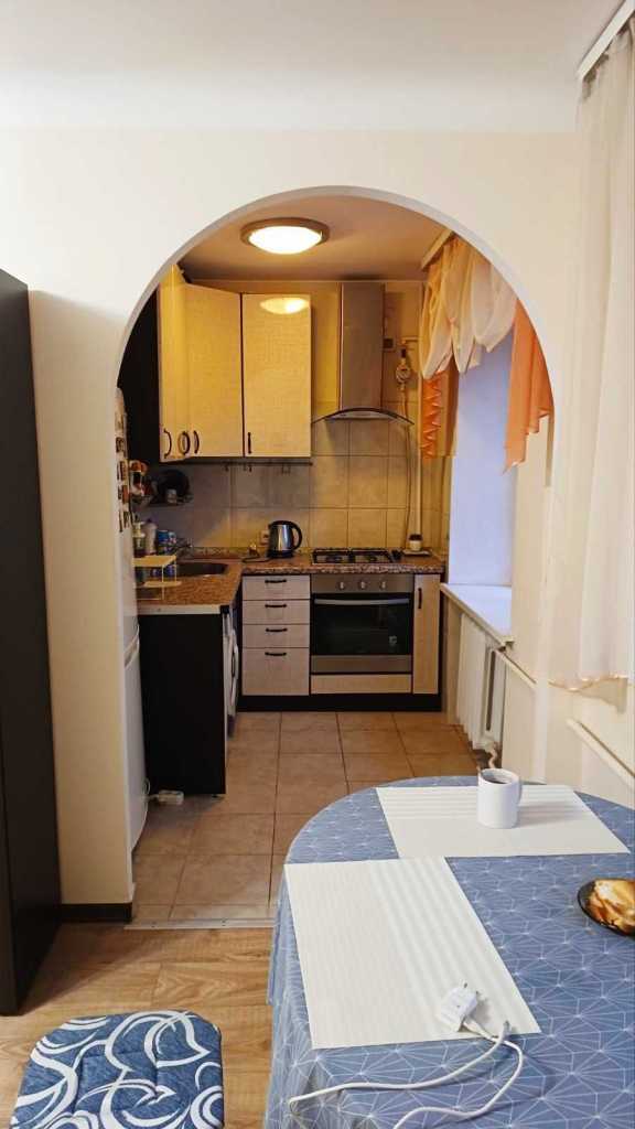 Аренда 3-комнатной квартиры 64 м², Голосеевский просп., 100