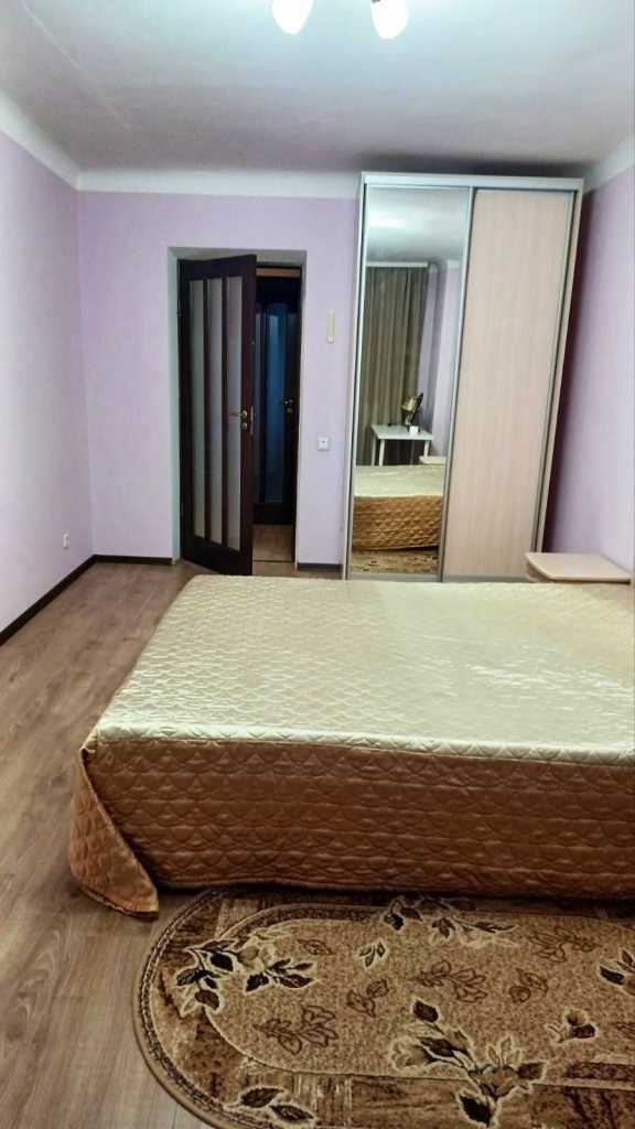 Аренда 3-комнатной квартиры 64 м², Голосеевский просп., 100