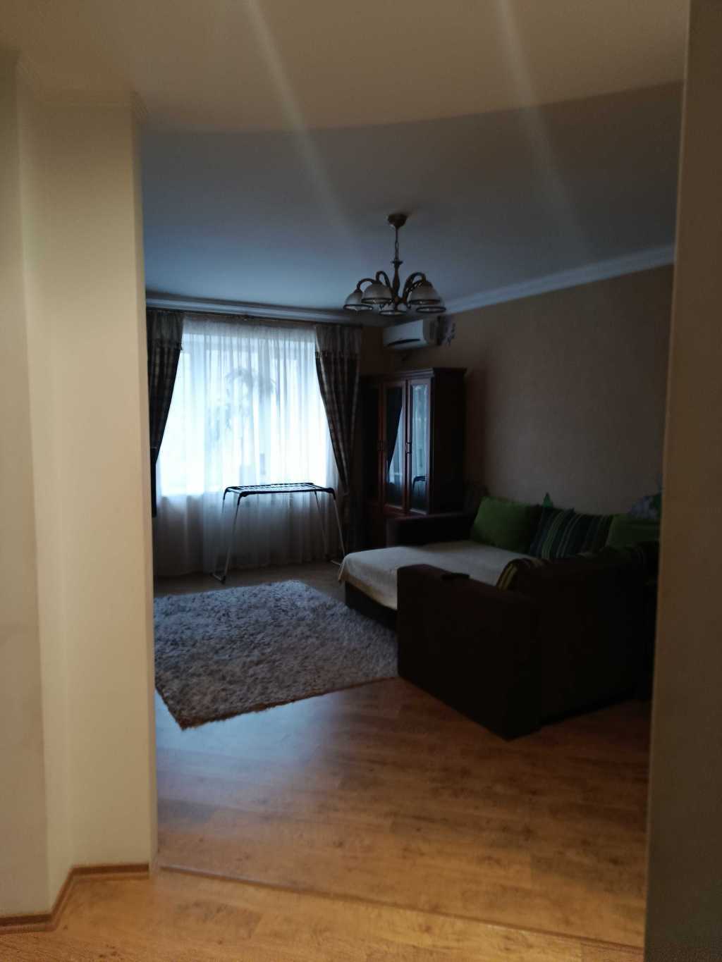 Оренда 2-кімнатної квартири 68 м², Коломийський пров., 7а