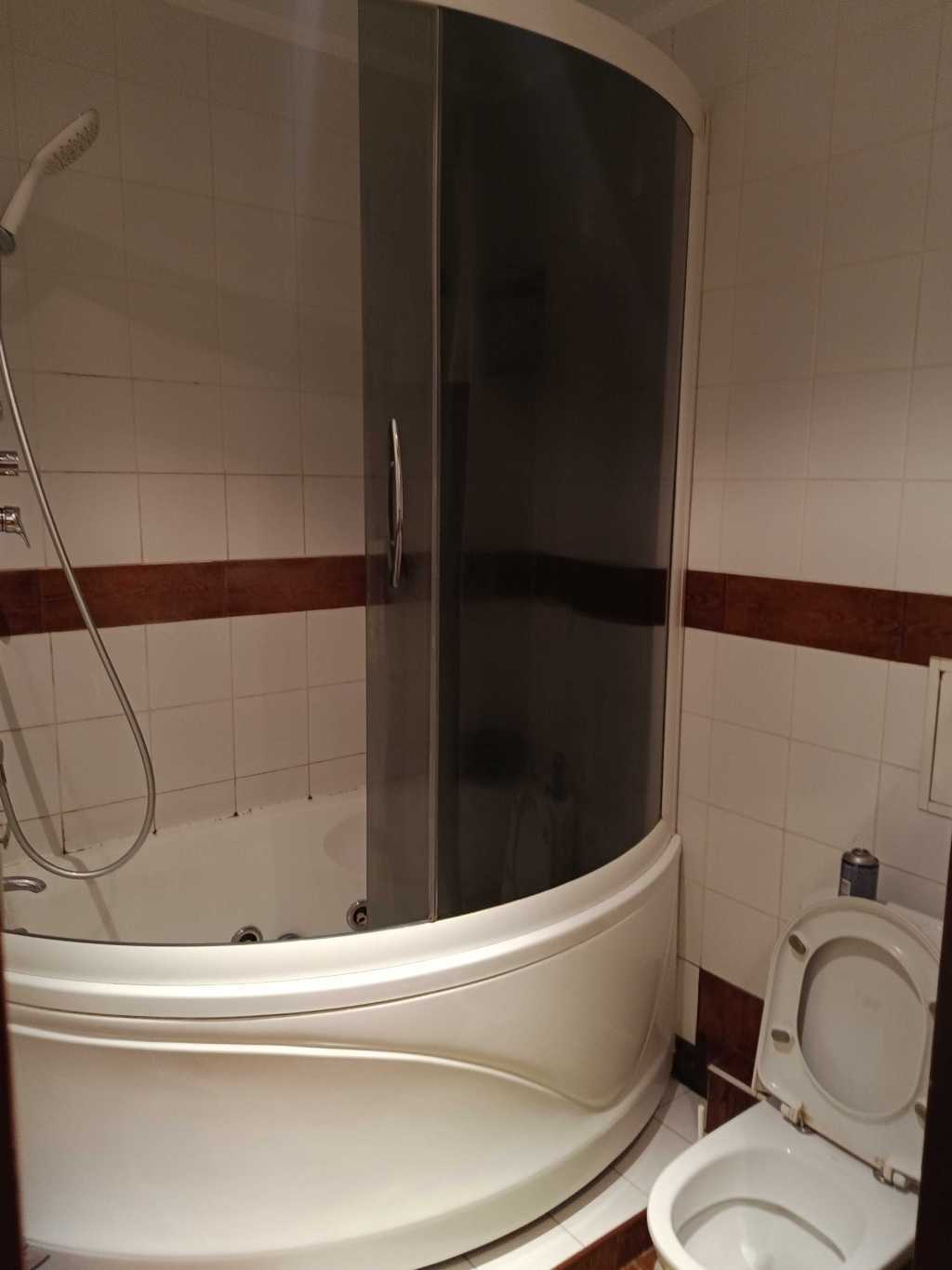 Оренда 2-кімнатної квартири 68 м², Коломийський пров., 7а