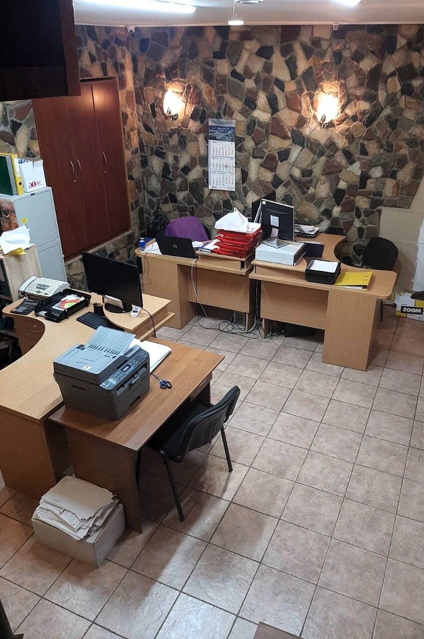 Продаж приміщення вільного призначення 131.4 м², Старобазарний сквер вул., 3