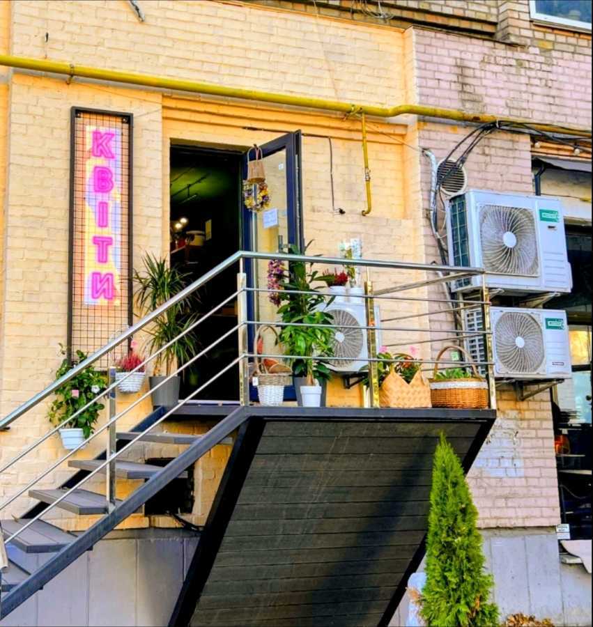 Продажа магазина 90 м², Юрковская ул., 17