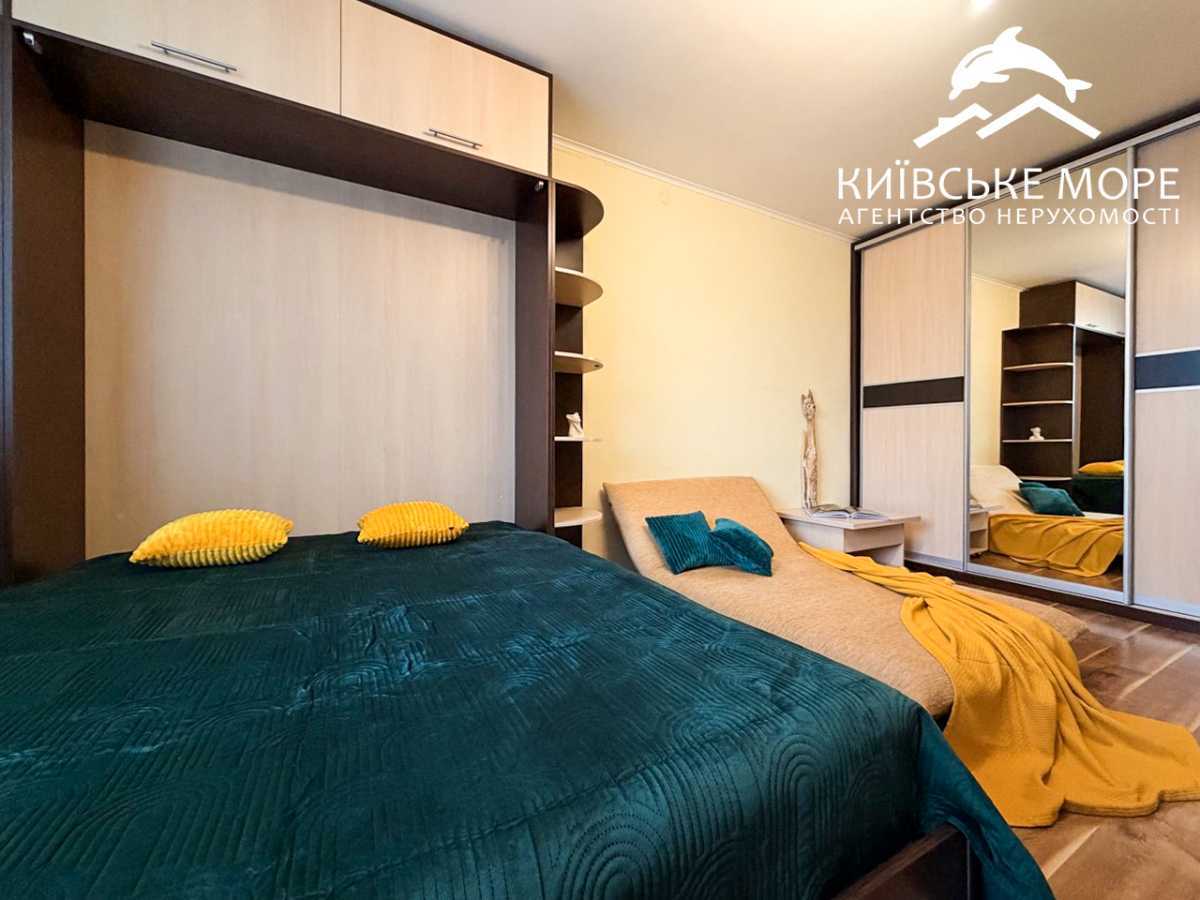 Продажа 1-комнатной квартиры 52 м², Воскресенская ул., 12А